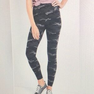 💥 2/$15!! Maurice’s Camo Print High-Waist Leggings | Athleisure Must-Have